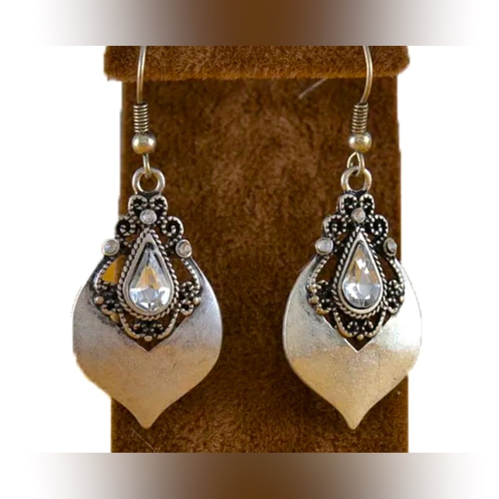 New Vintage jewellery tibetan silver retro drop earring White/Red